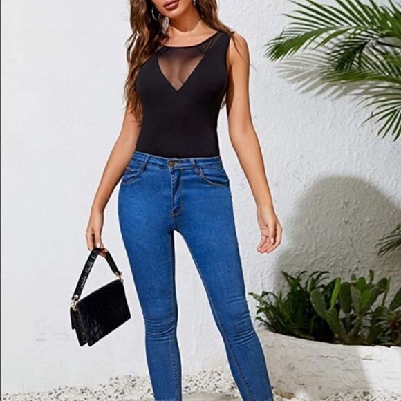 Kendall & Kylie Mesh V Plunge Black Sleeveless Bodysuit NEW - Picture 9 of 10